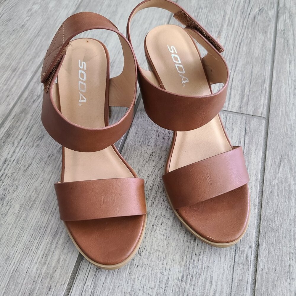 Soda womens wait heels open toe dress sandal cognac brown size 6 - Picture 3 of 10